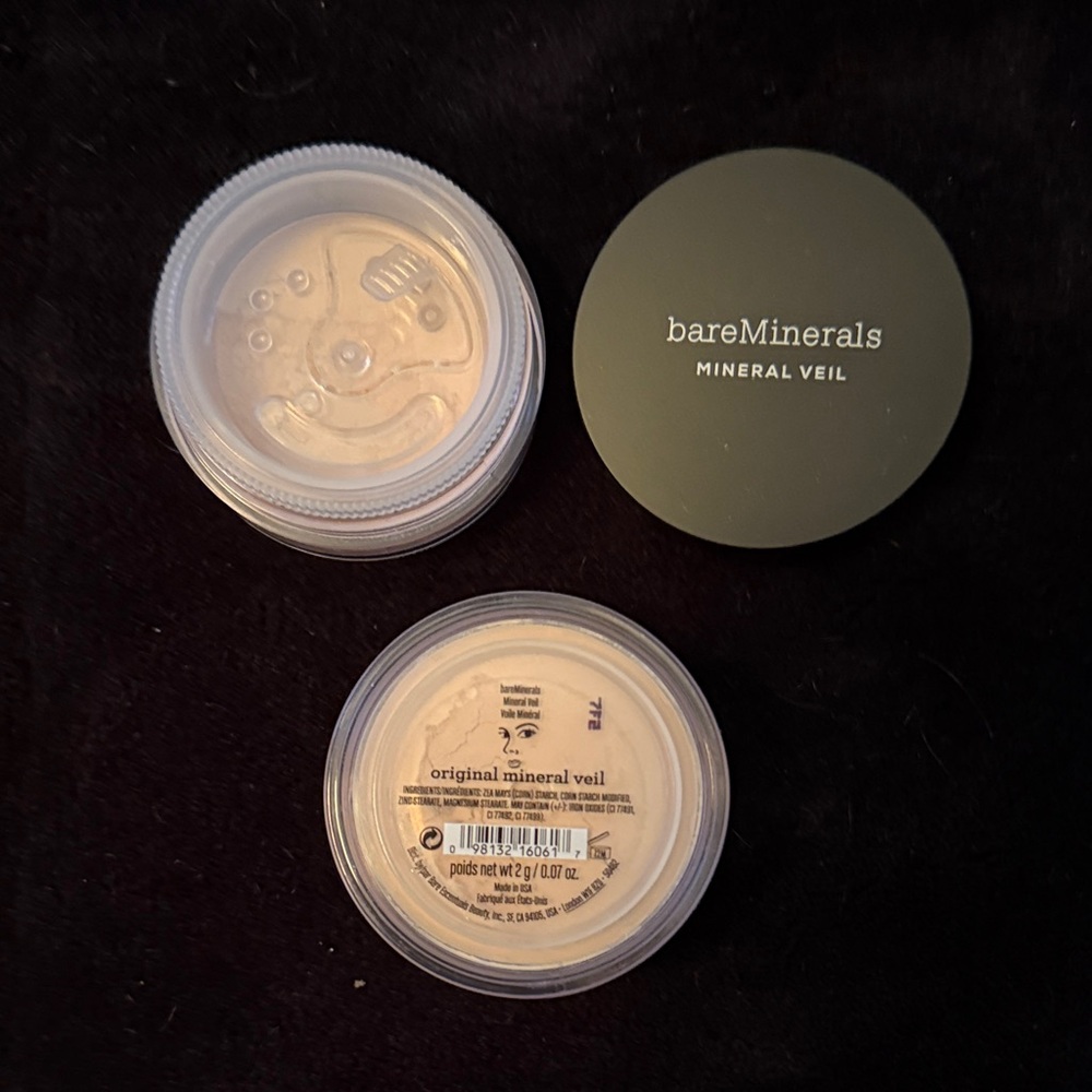 bareMinerals Mineral Veil Finishing Powder - Original - Two